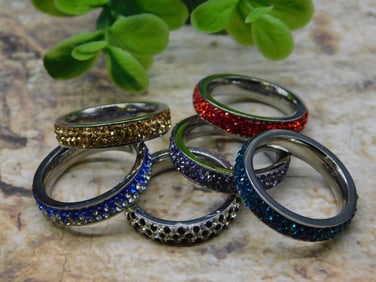 STONE RINGS ROCK STONE LAPIDARY SPECIMEN