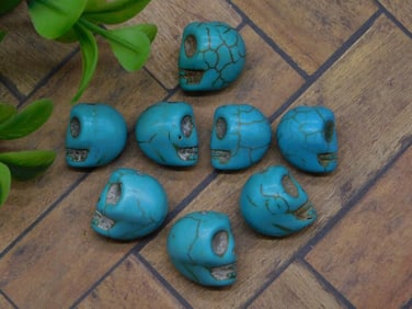 STONE SKULL BEADS ROCK STONE LAPIDARY SPECIMEN