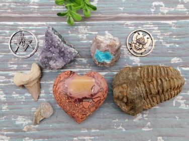 MIXED LOT ROCK STONE LAPIDARY SPECIMEN