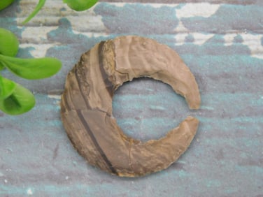 HAND KNAPPED ARTIFACTS ROCK STONE LAPIDARY SPECIMEN