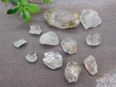 HERKIMER DIAMONDS ROCK STONE LAPIDARY SPECIMEN