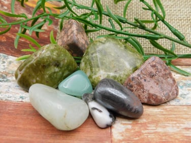 MIXED AGATE LOT ROCK STONE LAPIDARY SPECIMEN