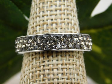 GENUINE STONE RING SIZE 6