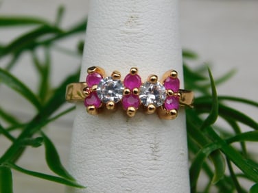 GENUINE STONE RING SIZE 6