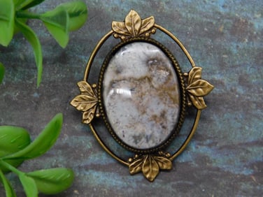 LACE AGATE BROOCH ROCK STONE LAPIDARY SPECIMEN