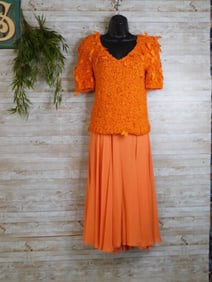 OLEG CASSINI AND PATCHINTGON ORANGE SKIRT AND TOP SIZE SMALL VINTAGE CLOTHING