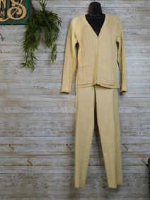 EVELYN AND ARTHUR SLACKS AND SWEATER SIZE 2 VINTAGE CLOTHING