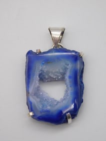 GEODE SLICE PENDANT ROCK STONE LAPIDARY SPECIMEN