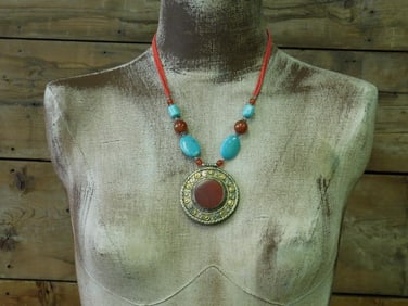 MIXED STONE NECKLACE ROCK STONE LAPIDARY SPECIMEN