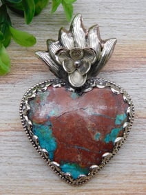 CHRYSOCOLLA PENDANT WITH LOTUS ACCENT ROCK STONE LAPIDARY SPECIMEN