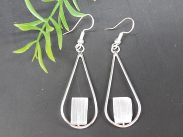 SELENITE EARRINGS ROCK STONE LAPIDARY SPECIMEN