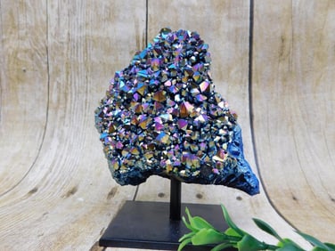 TITANIUM AMETHYST DISPLAY ROCK STONE LAPIDARY SPECIMEN