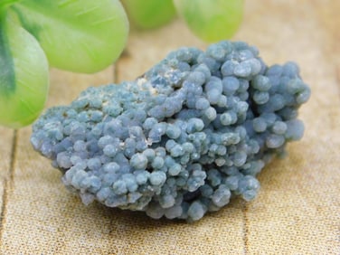 GRAPE AGATE ROCK STONE LAPIDARY SPECIMEN