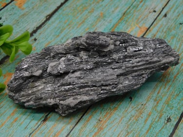 CARBORUNDUM ROCK STONE LAPIDARY SPECIMEN