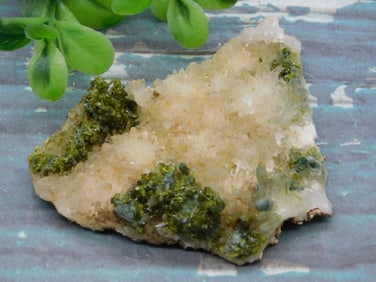 EPIDOTE ROCK STONE LAPIDARY SPECIMEN