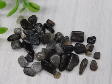 TOURMALATED QUARTZ ROCK STONE LAPIDARY SPECIMEN