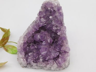 Amethyst Crystal Geode Cluster Specimen ROCK STONE LAPIDARY SPECIMEN