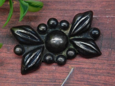 Mexican Silver Brooch with Leaf Design