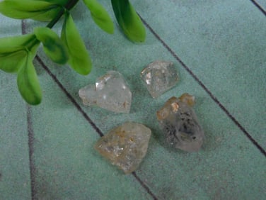 HERKIMER DIAMONDS ROCK STONE LAPIDARY SPECIMEN