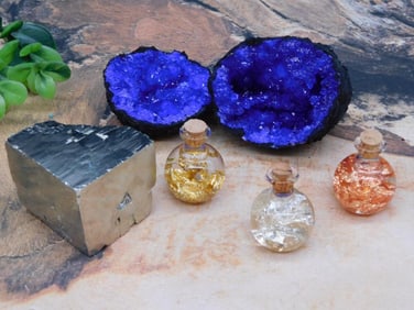MIXED LOT ROCK STONE LAPIDARY SPECIMEN