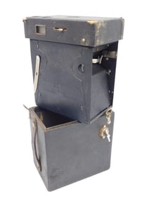BROWNIE CAMERA MODEL B VINTAGE ANTIQUE