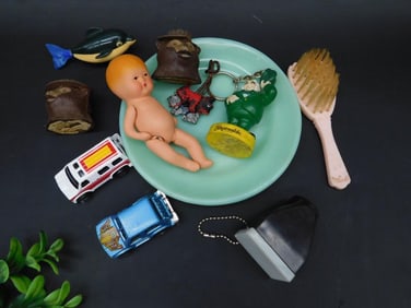 MIXED LOT VINTAGE ANTIQUE