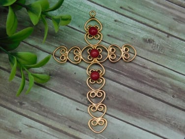 FILIGREE CROSS PENDANT