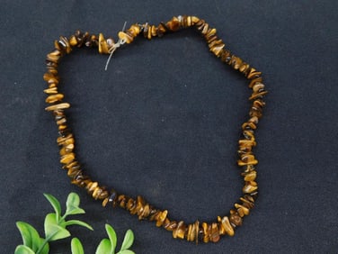 TIGER EYE CHIP NECKLACE ROCK STONE LAPIDARY SPECIMEN