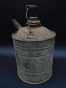 CANCO VINTAGE GAS CAN ANTIQUE AUTOMOBILIA