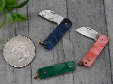 MINIATURE FOLDING POCKET KNIVES VINTAGE ANTIQUE