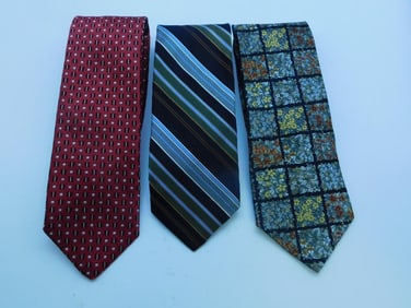 MIXED DESIGNER TIES VINTAGE ANTIQUE