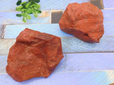 RED JASPER ROCK STONE LAPIDARY SPECIMEN