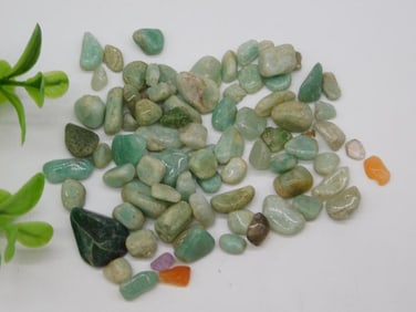 CHRYSOPRASE ROCK STONE LAPIDARY SPECIMEN