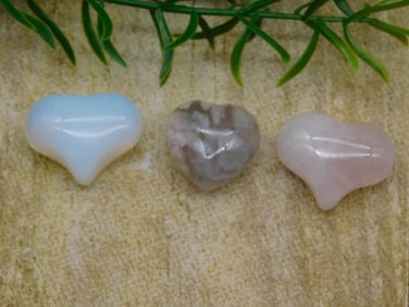 STONE HEARTS ROCK STONE LAPIDARY SPECIMEN