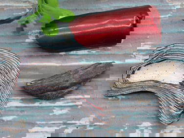 FORDITE MOTOR CITY AGATE ROCK STONE LAPIDARY SPECIMEN