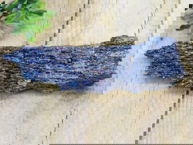 CARBORUNDUM ROCK STONE LAPIDARY SPECIMEN