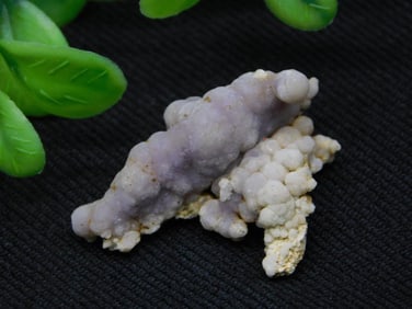 GRAPE AGATE ROCK STONE LAPIDARY SPECIMEN