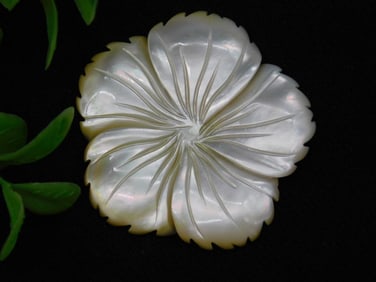Carved Mother of Pearl Floral Carving, 9 Grams