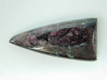 EUDIALYTE CABOCHON ROCK STONE LAPIDARY SPECIMEN