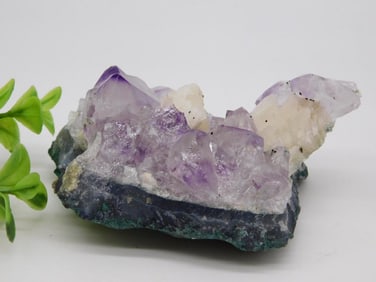 AMETHYST ROCK STONE LAPIDARY SPECIMEN