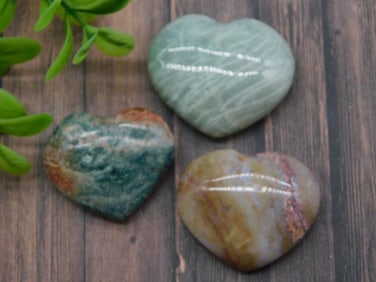 STONE HEARTS ROCK STONE LAPIDARY SPECIMEN