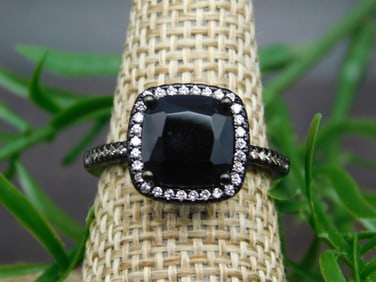 GENUINE STONE RING SIZE 7