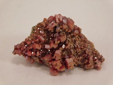 VANADINITE ROCK STONE LAPIDARY SPECIMEN