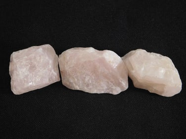 ROSE QUARTZ ROCK STONE LAPIDARY SPECIMEN