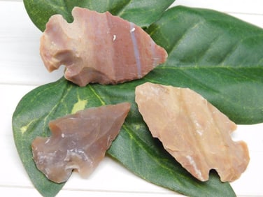 HAND KNAPPED ARTIFACT TOOLS ROCK STONE LAPIDARY SPECIMEN