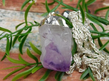 AMETHYST PENDANT NECKLACE ROCK STONE LAPIDARY SPECIMEN