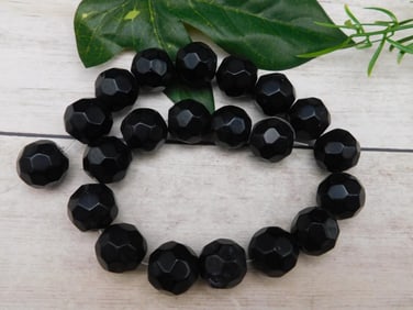 GENUINE STONE BEADS ROCK STONE LAPIDARY SPECIMEN