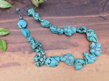 Chunky Turquoise Nugget Beaded Necklace With Clasp