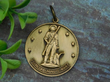 Bronze Concord Minute-Man Bicentennial Medal