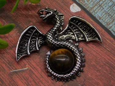 TIGER EYE DRAGON BROOCH ROCK STONE LAPIDARY SPECIMEN